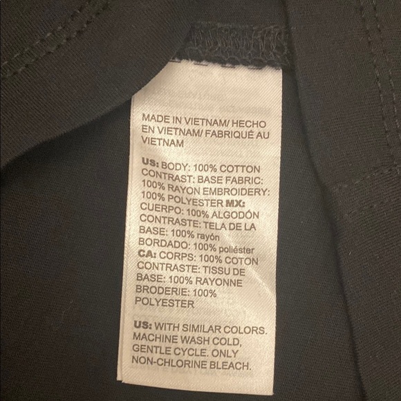 Chico's Embroidery Lace Back Black 
Short Sleeve Top - Size 2 (12) - Picture 7 of 8